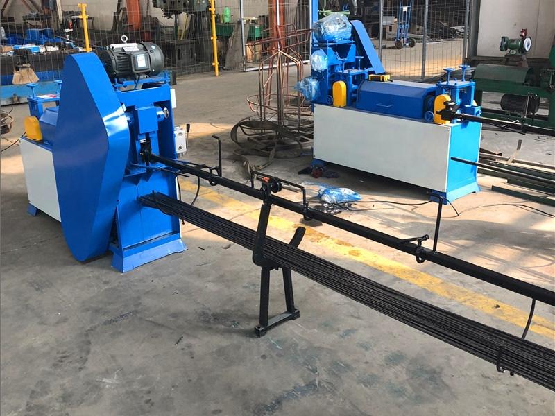 Tôn Thép Mạnh Tiến Phát có máy móc hiện đại, gia công nhanh, giá tốt