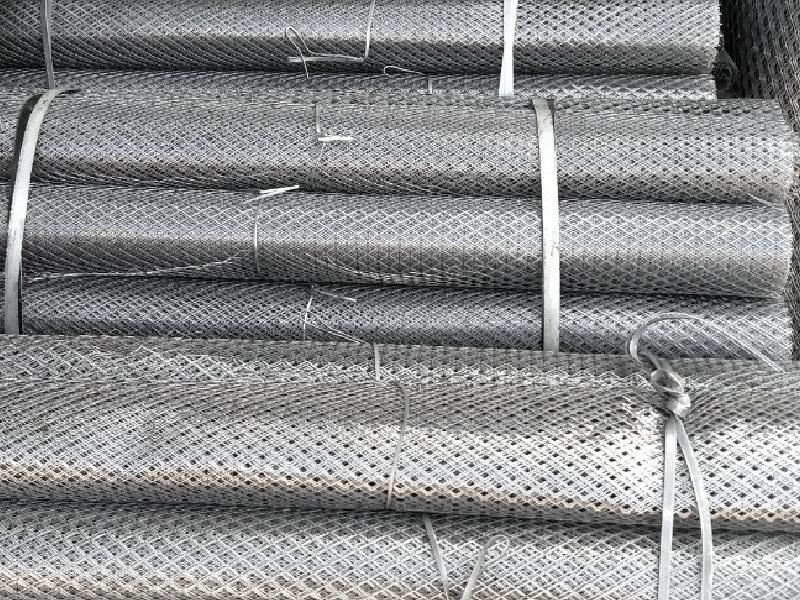 Lưới mắt cáo inox tô tường