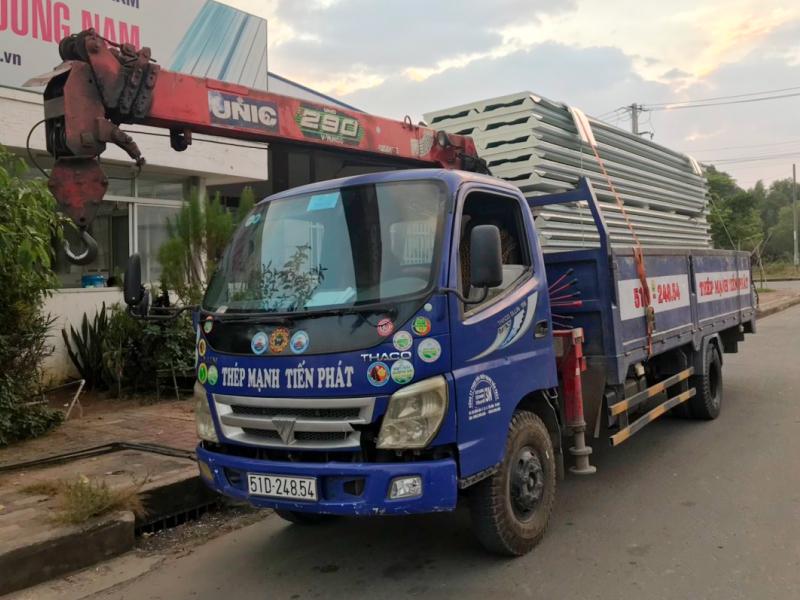 Tôn Thép Mạnh Tiến Phát phân phối tôn cách nhiệt chính hãng, gia công theo yêu cầu tại Quận 3