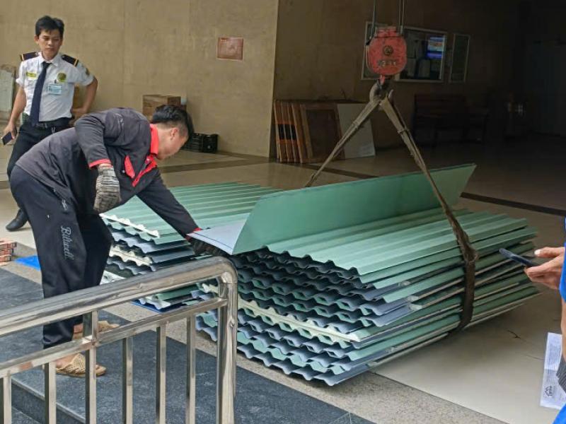 Giao tôn PU Hoa Sen cho công trình sửa chữa chung cư tại Quận Phú Nhuận