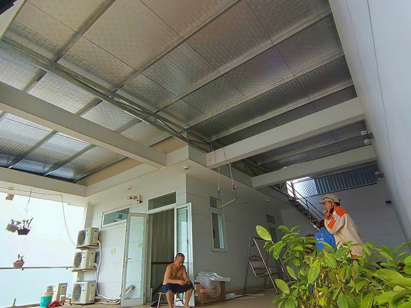 Nhu cầu tôn cách nhiệt tại Quận 3 chủ yếu đến từ công trình cải tạo mái, lợp mái nhà trọ, cửa hàng,..