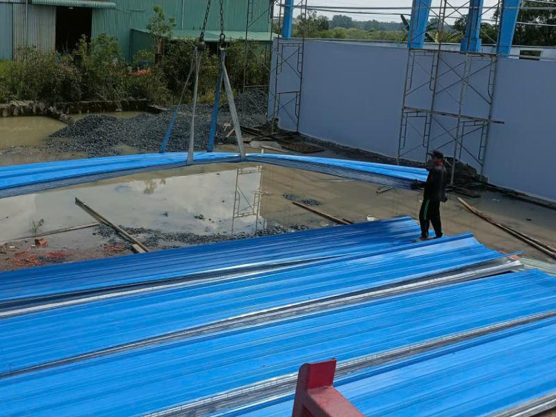 Giao 1000m tôn dán PE cho công trình xây dựng nhà xưởng Công ty Thang máy Thiên Nam tại KCN Thới Hòa 3, Đức Hòa, Long An