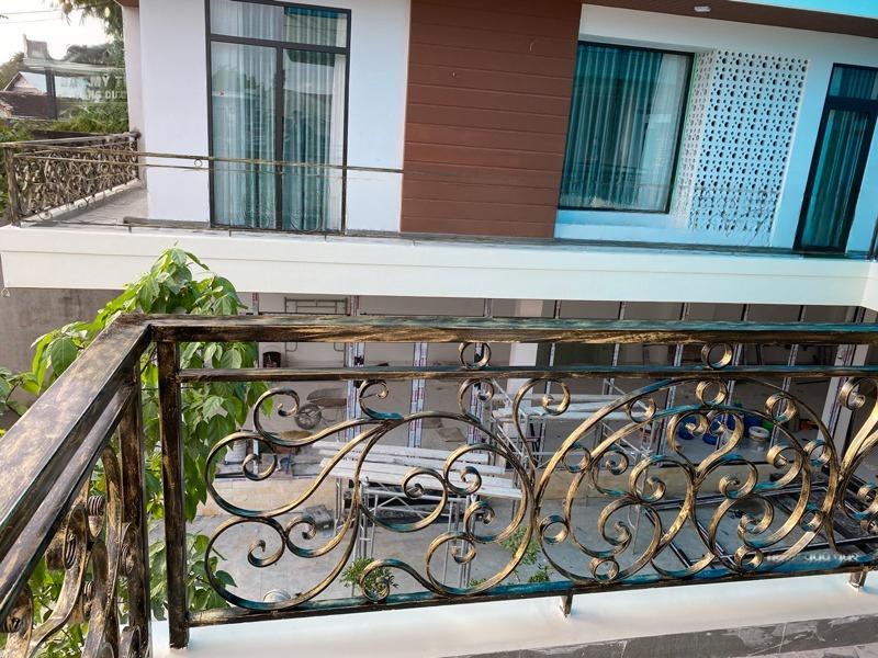 Sắt la gia công làm lan can nghệ thuật