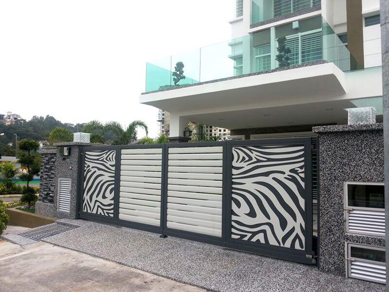 Sắt hộp 20x100 dùng làm thanh chắn ngang cổng rào kích thước lớn