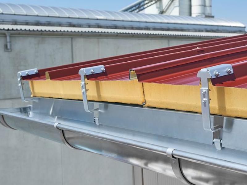 Báo giá giá đỡ máng xối inox mới nhất