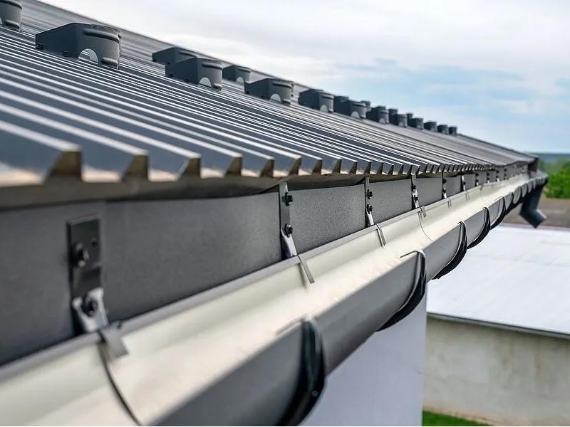 Báo giá giá đỡ máng xối tôn giá tốt, gia công theo quy cách