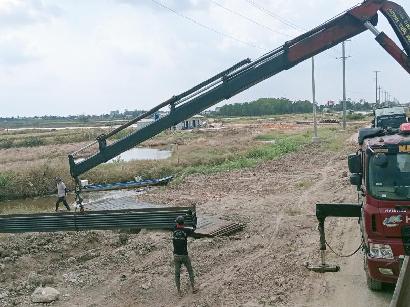 Tôn Thép Nhật Minh cung cấp dịch vụ cho thuê, ép, nhổ cừ larsen trọn gói