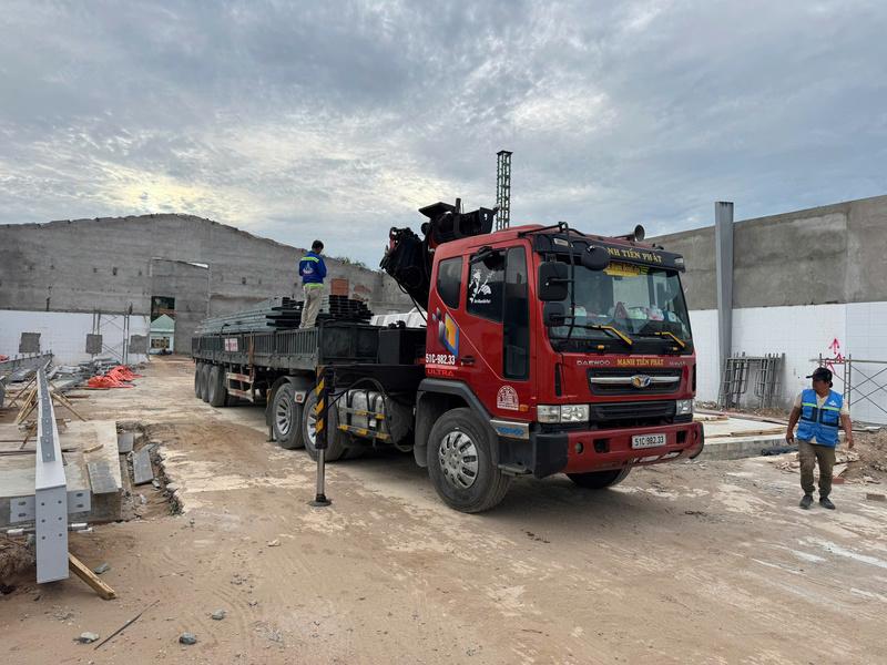 Giao xà gồ tại Đồng Tháp (1)