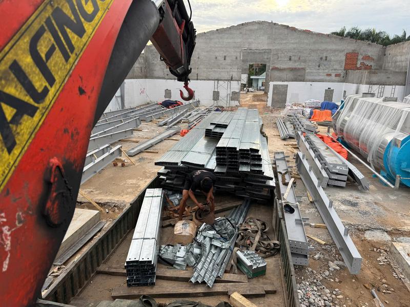 Giao xà gồ tại Đồng Tháp (1)